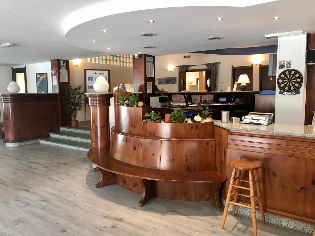 Club Hotel Solaris Cesana Torinese Zewnętrze zdjęcie