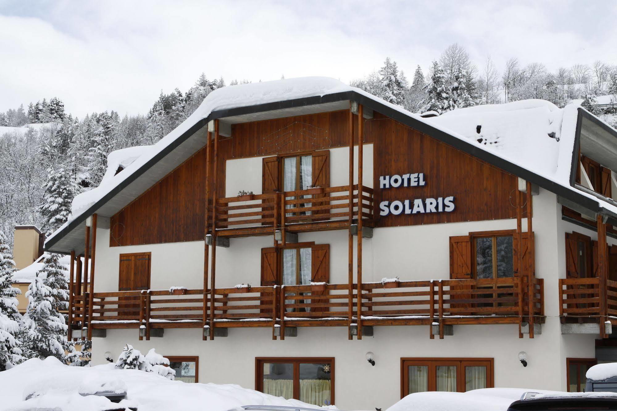 Club Hotel Solaris Cesana Torinese Zewnętrze zdjęcie