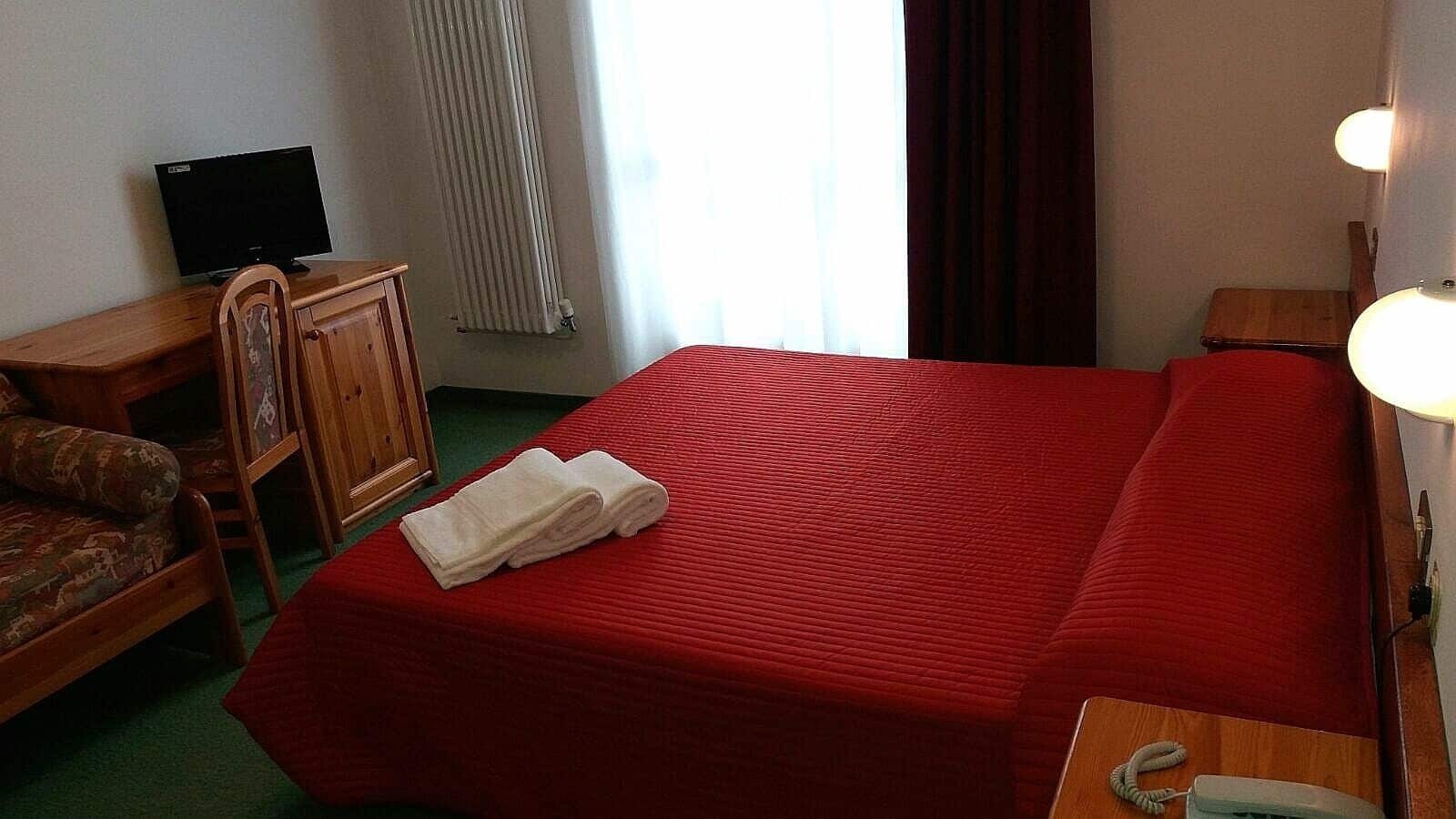 Club Hotel Solaris Cesana Torinese Zewnętrze zdjęcie
