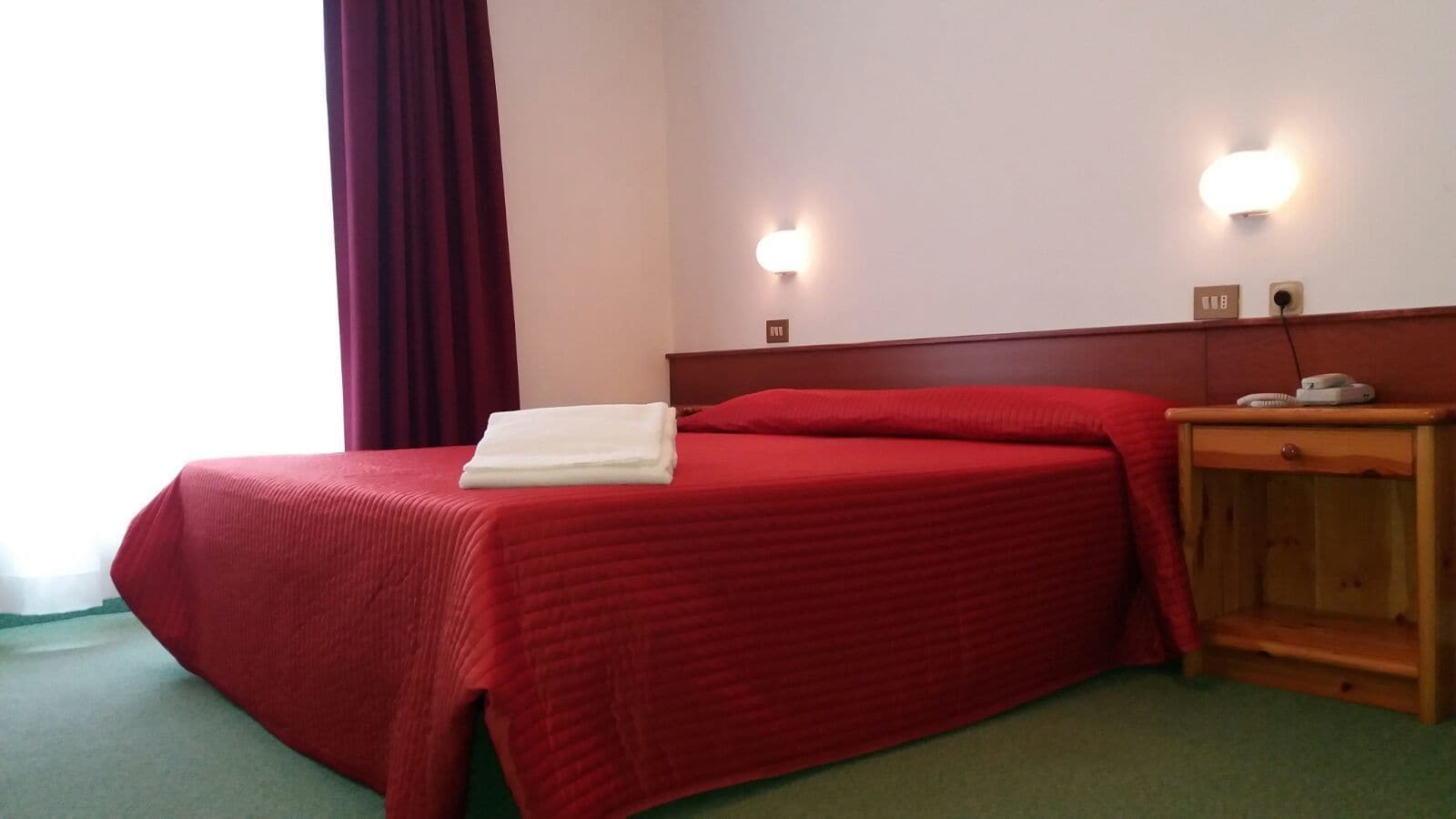 Club Hotel Solaris Cesana Torinese Zewnętrze zdjęcie