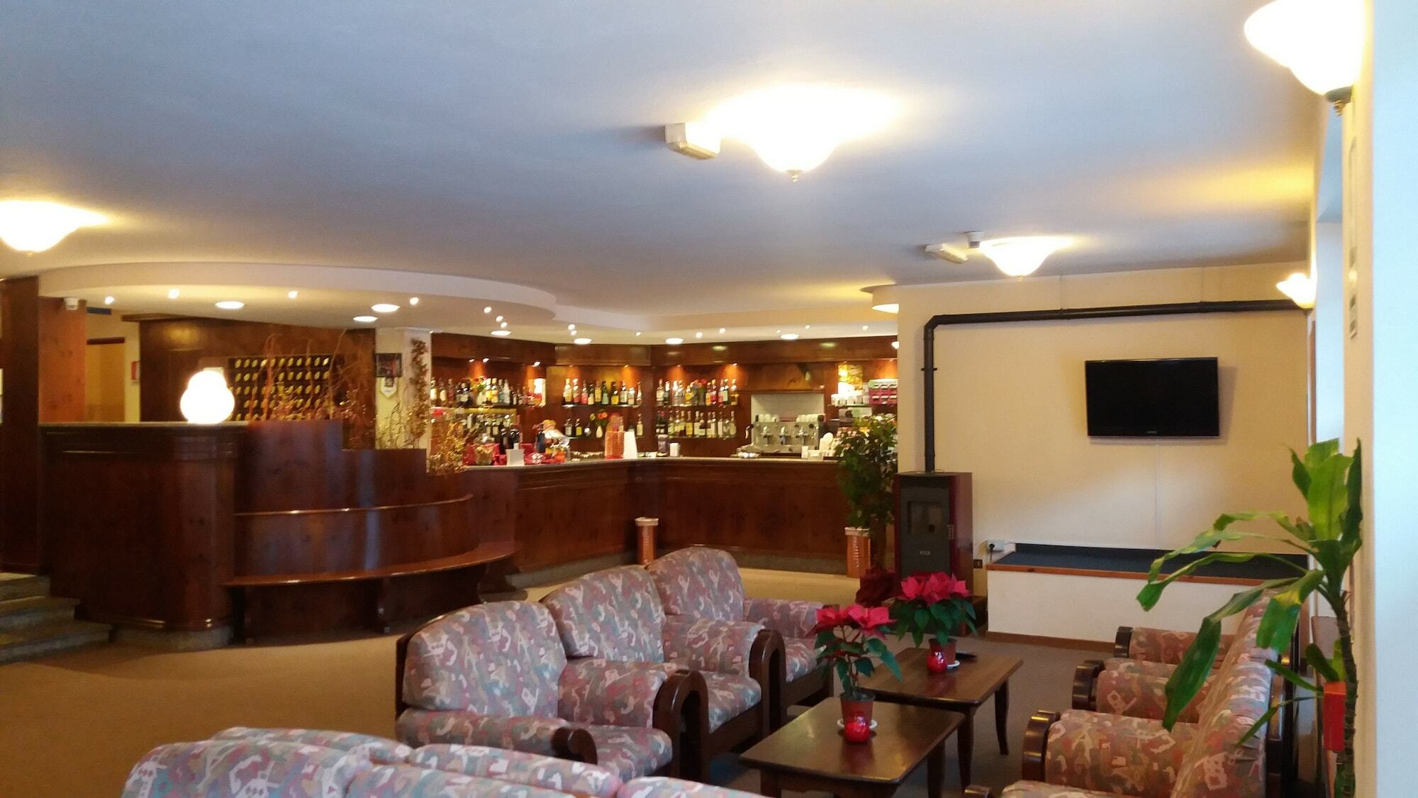 Club Hotel Solaris Cesana Torinese Zewnętrze zdjęcie